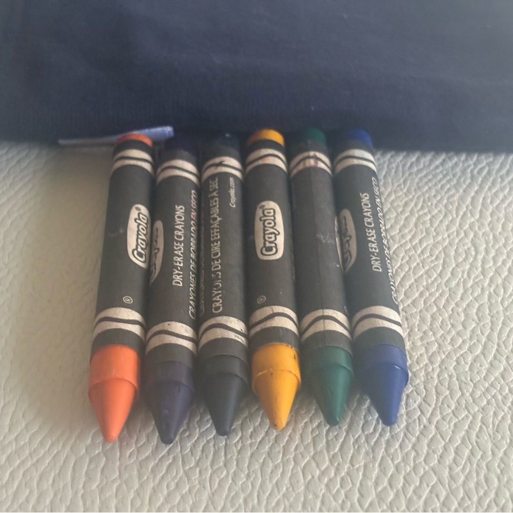 Crayola Dry Erase Crayons Set-excellent condition